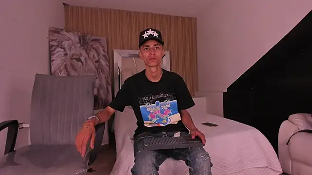 LucasJhonson  online show from July 2026 06:29:02 AM
