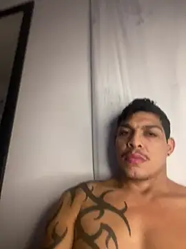 Tatuadomoreno23cm online show from July 2026 07:53:02 PM