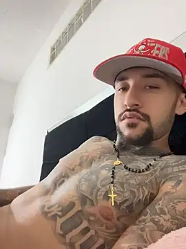 Pure Desire7 online show from May 2026 04:31:01 AM