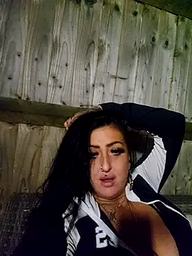 Snapshot of Angeldevlin81 chatting on July 2026 11:45:02 PM Angeldevlin81 online show from July 2026 11:45:02 PM