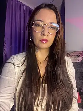 arilynn  online show from July 2026 04:52:02 AM