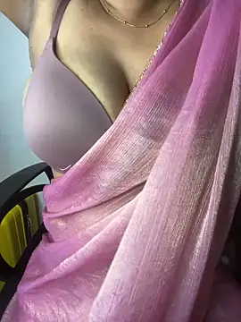 sexyveena online show from June 2026 02:32:02 PM