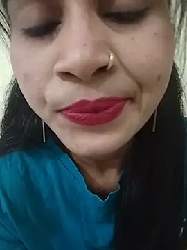 Naughty Kiara  online show from May 2026 04:20:01 AM