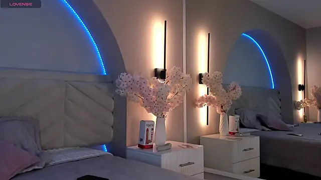 savina ricci online show from June 2026 03:07:01 AM