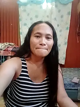 Queenslay online show from June 2026 12:05:02 AM