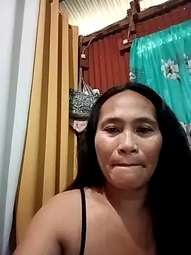 Queenslay online show from July 2026 10:34:02 PM