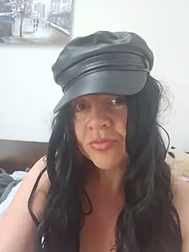 Badddie56 online show from May 2026 11:28:02 AM
