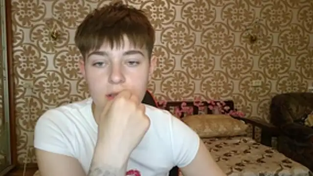 EmyHills online show from July 2026 06:16:02 PM