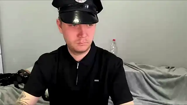 NikoWaker online show from June 2026 04:01:01 PM