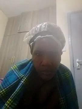 Creamymom4 online show from June 2026 06:43:01 PM