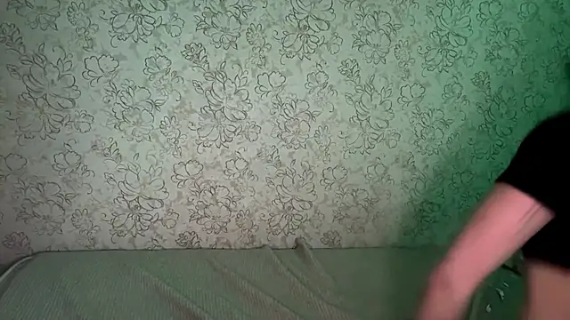 LaceyBatter online show from June 2026 04:11:01 PM