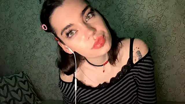 LaceyBatter online show from June 2026 09:24:01 PM