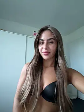 Snapshot of Nikola_Olivia chatting on June 2026 08:25:02 PM Nikola Olivia online show from June 2026 08:25:02 PM