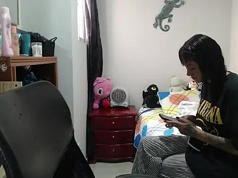 hanya23  online show from June 2026 07:56:02 PM