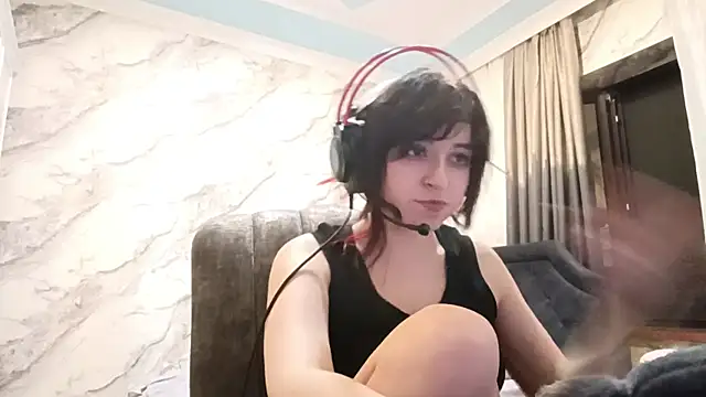 bunnyhoneylovehands online show from July 2026 08:45:02 PM