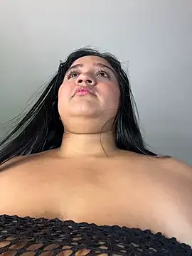 FoxySkye online show from July 2026 05:02:02 AM