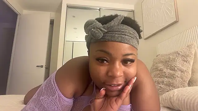 Alicia lamarsx online show from July 2026 04:44:01 PM