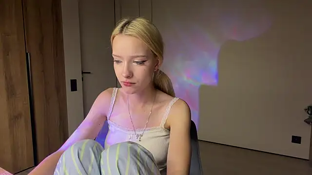 Anny qte online show from June 2026 07:18:01 PM