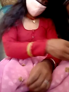 Aarti9080 online show from June 2026 06:27:02 AM