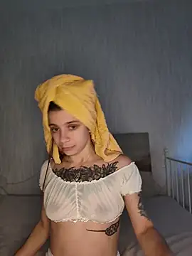 Eileenmurrr online show from June 2026 04:50:02 AM
