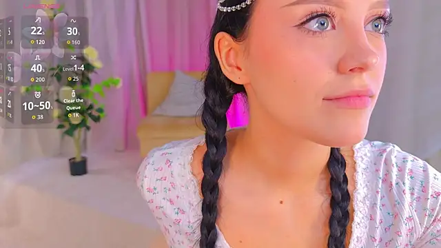Cassadyy online show from July 2026 06:04:02 PM
