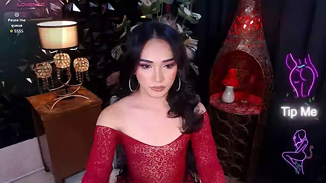EnticingKendra online show from July 2026 10:39:02 AM