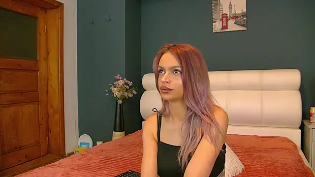 Tiny Tease online show from June 2026 08:10:02 PM