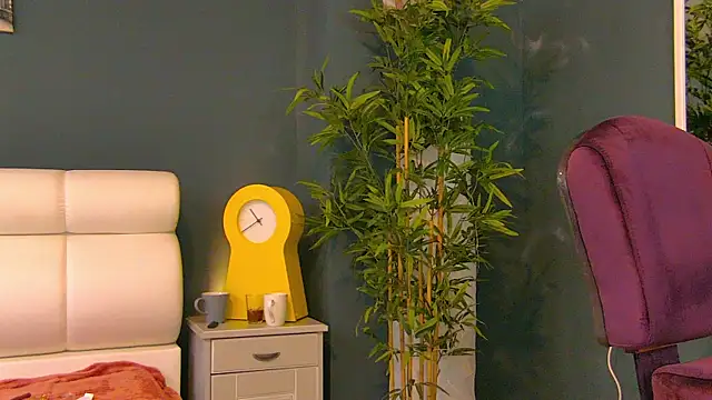 Tiny Tease online show from June 2026 08:15:01 PM