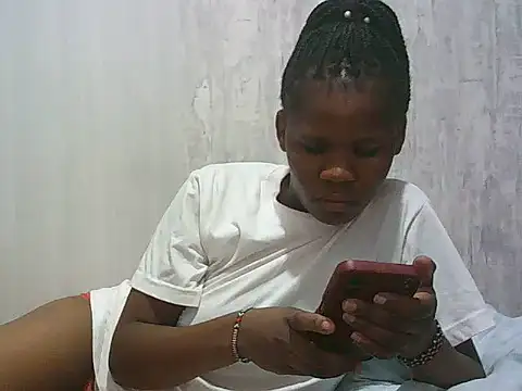 Snapshot of browncurvee chatting on August 2026 06:15:02 AM browncurvee online show from August 2026 06:15:02 AM