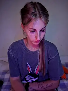 Snapshot of carolinaXlove chatting on July 2026 07:42:02 PM carolinaXlove online show from July 2026 07:42:02 PM