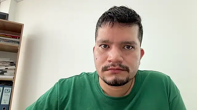 Snapshot of Zaddus chatting on June 2026 01:13:01 PM Zaddus online show from June 2026 01:13:01 PM