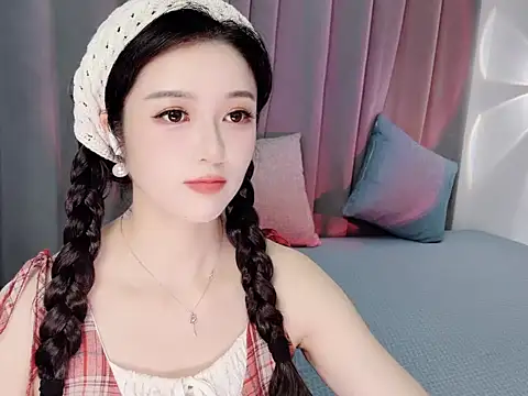 Momo-Wow online show from June 2026 06:19:02 AM