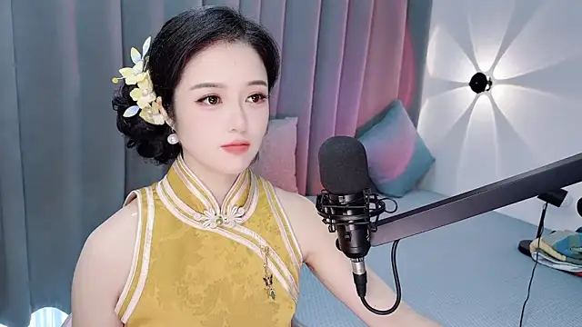 Momo-Wow online show from July 2026 06:17:01 AM