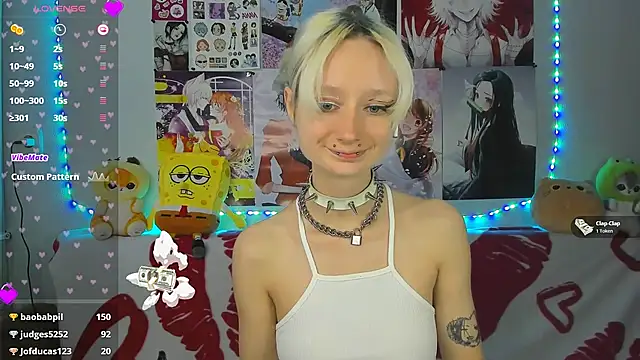 Katia Nabiee online show from June 2026 06:52:02 AM