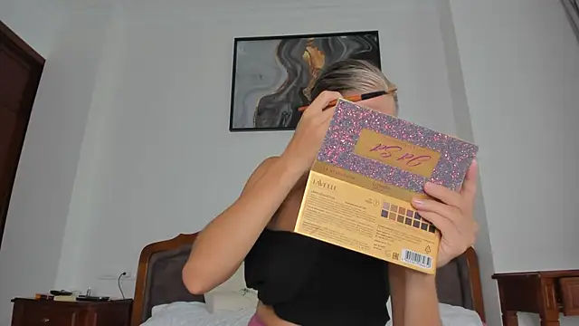 SofiClimbing online show from September 2025 06:18:02 AM