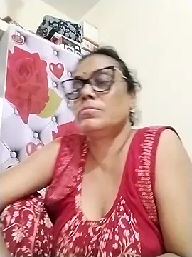 chatterjeesayani567 online show from June 2026 05:00:01 PM