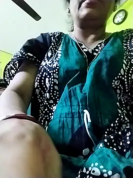 chatterjeesayani567 online show from July 2026 06:35:01 PM
