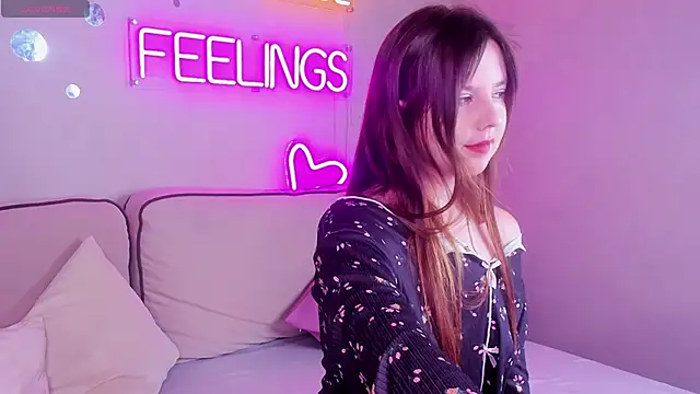 Violeta Paul online show from June 2026 01:16:02 AM