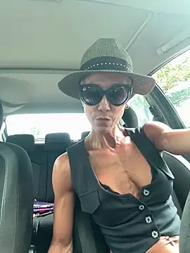 GymQueenCarmen online show from June 2026 08:08:02 AM