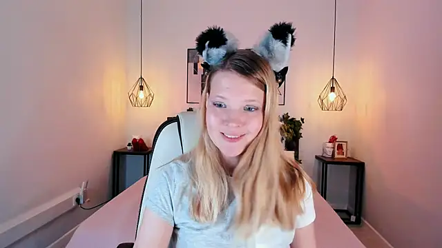 anita Hitteys online show from July 2026 07:59:02 AM