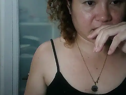 bitchychubby online show from June 2026 03:38:02 PM