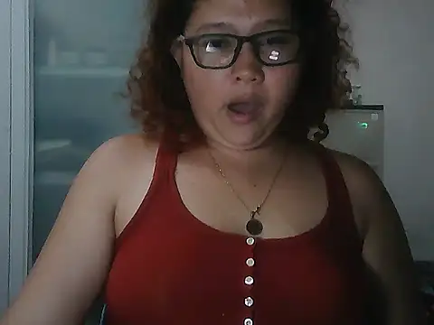 bitchychubby online show from July 2026 01:50:01 PM