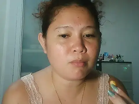 bitchychubby online show from July 2026 01:40:01 PM