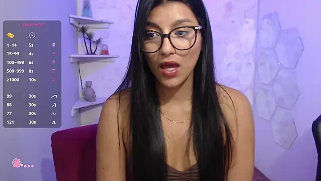 Hailey Adams online show from June 2026 01:30:01 PM