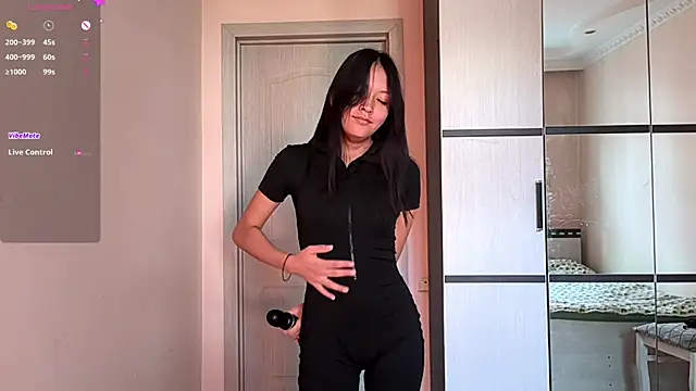 AyaWildfire online show from July 2026 02:18:02 AM