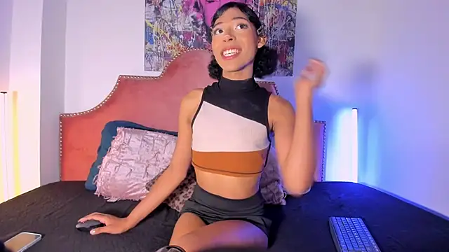 TyraHoney online show from July 2026 09:50:01 PM
