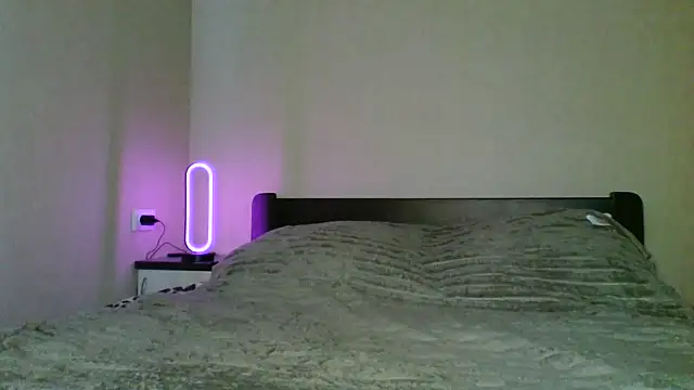 elliza snow online show from July 2026 07:44:03 AM