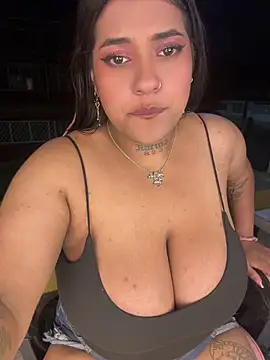 Nahomy-fire online show from July 2026 03:23:01 AM