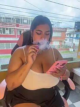 Nahomy-fire online show from July 2026 10:27:02 PM