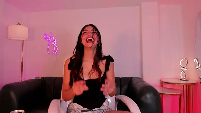 AmyFender online show from July 2026 07:22:02 PM